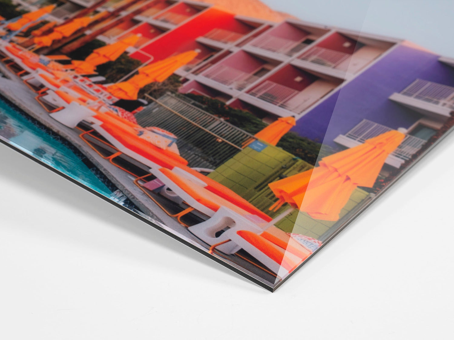 Papier d’art, Alu, Plexi : quel support choisir pour votre décoration murale ?