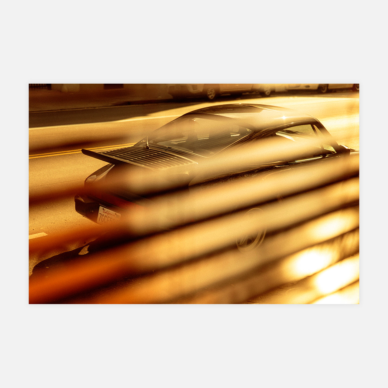 Parking lot elegance - Photo d'art